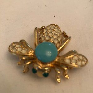 brooch